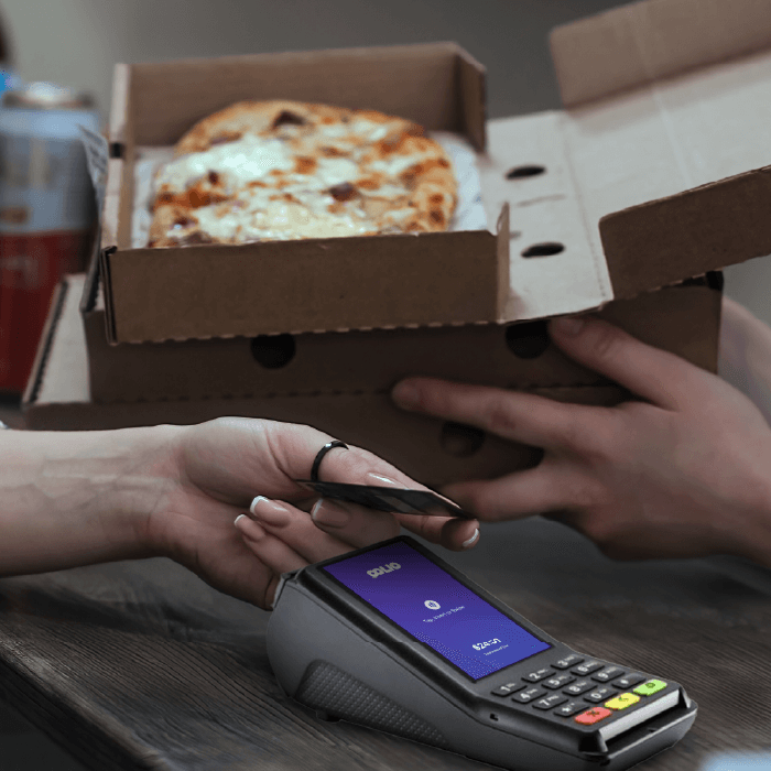 oolio-pay-pizza